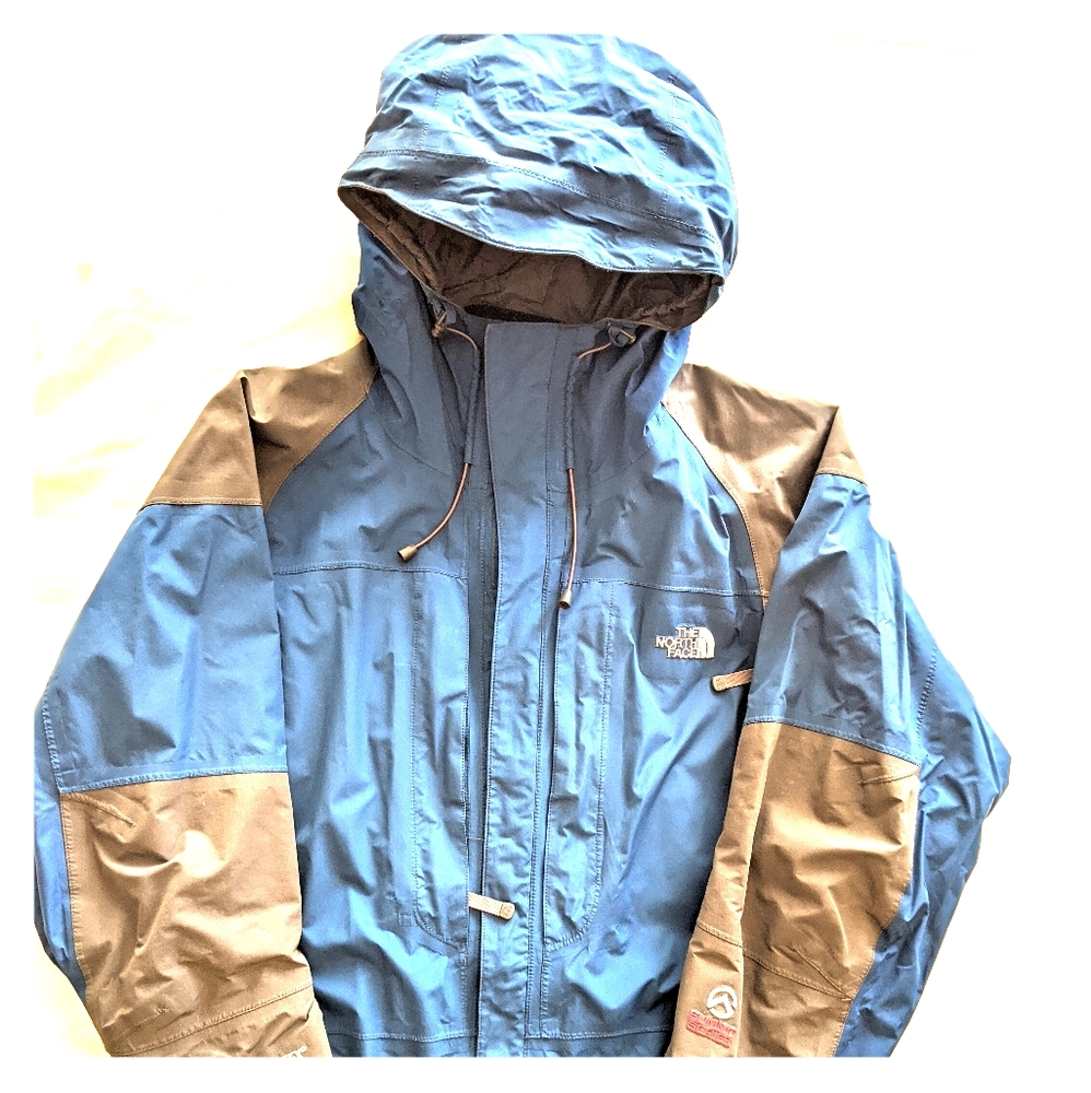 NorthFace men's Summit Series Gore-tex jacket
